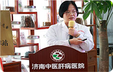 袁琼英